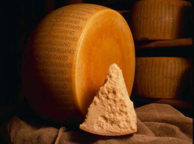 Formaggio "Parmigiano Reggiano"